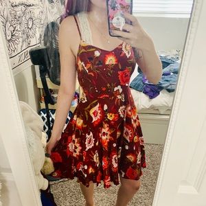 Old Navy knee-length maroon dress